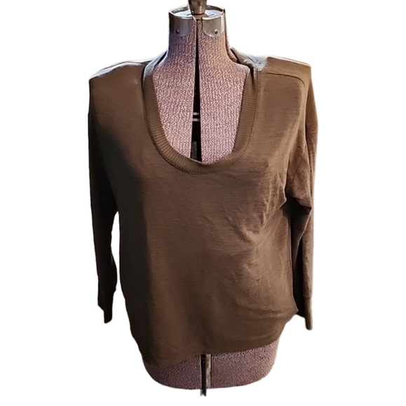 GAP Tops - Gap Women's Top Size XS